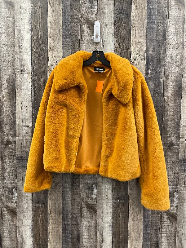 Jacket Faux Fur & Sherpa By Express In Gold, Size: S