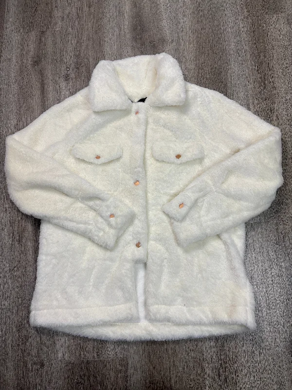 Jacket Faux Fur & Sherpa By Zesica In White, Size: S